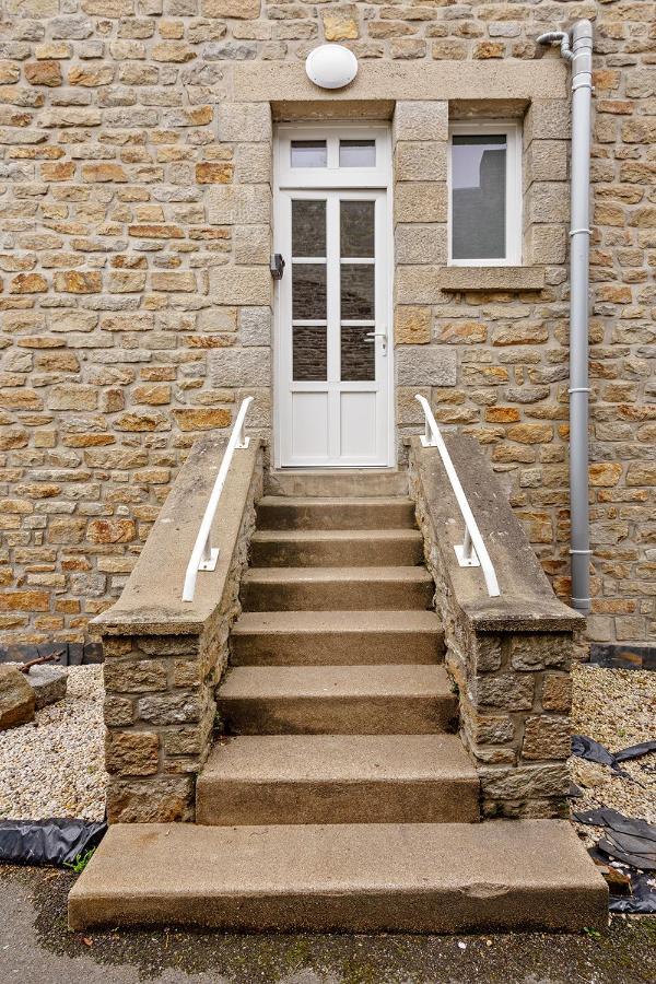 Apartmán L'Escale De La Baie ! Pontorson Exteriér fotografie
